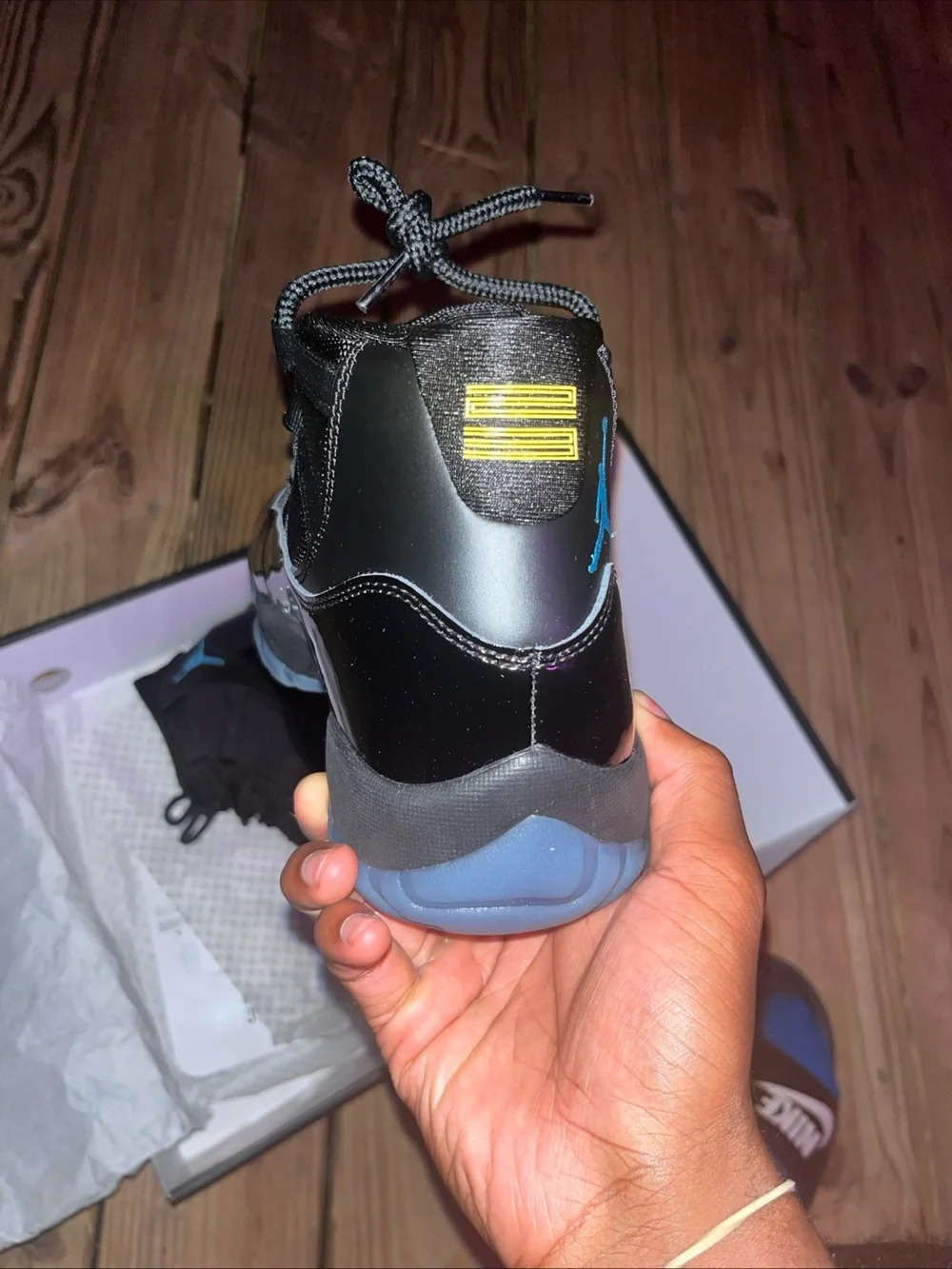 Jordan 11 gammas size 9
